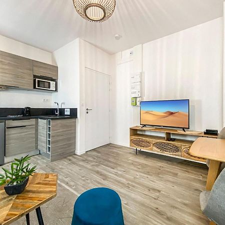 Homey Titi - Hyper-Centre - Proche Gare Et Tram - Lit Convertible - Wifi Gratuit Annemasse Exterior photo